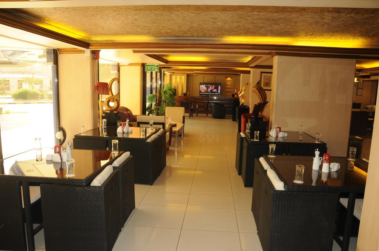 Sky Hotel Salmiya Eksteriør bilde
